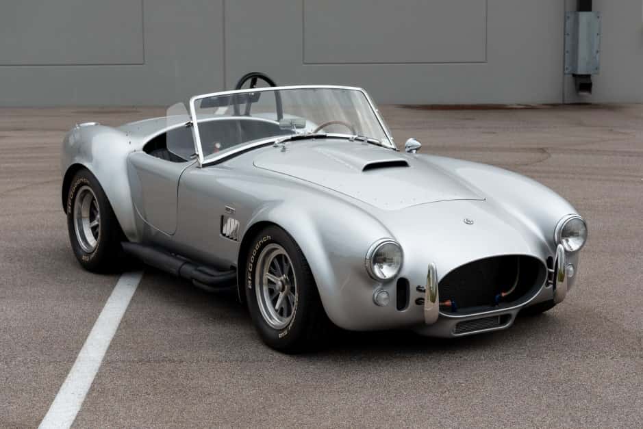 1997 Shelby Cobra Replica sold for $35,500