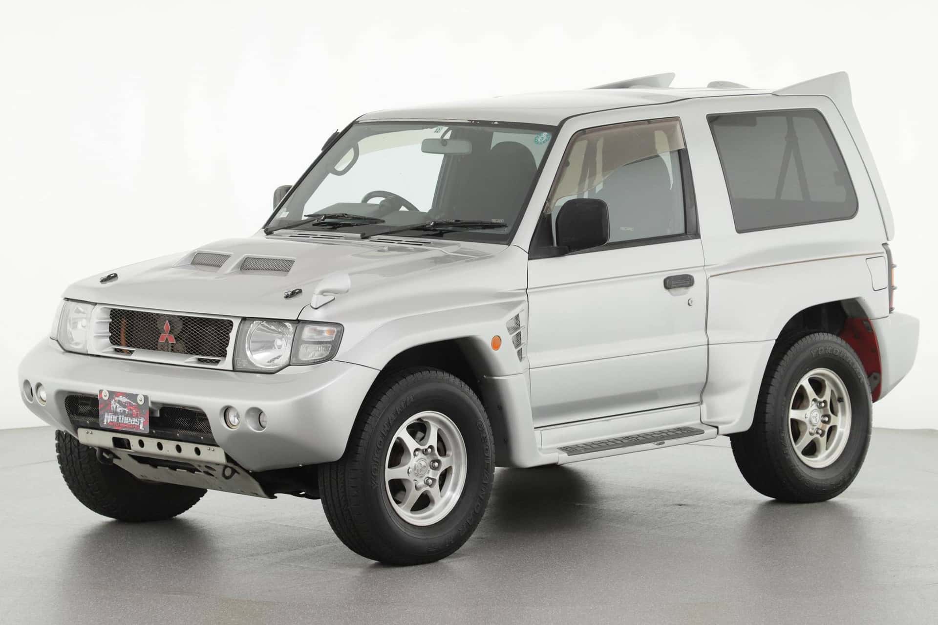 1997 Mitsubishi Pajero sold for $14,250