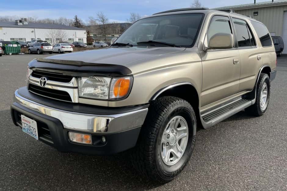 2002 Toyota 4Runner (N180) sold for $27,500