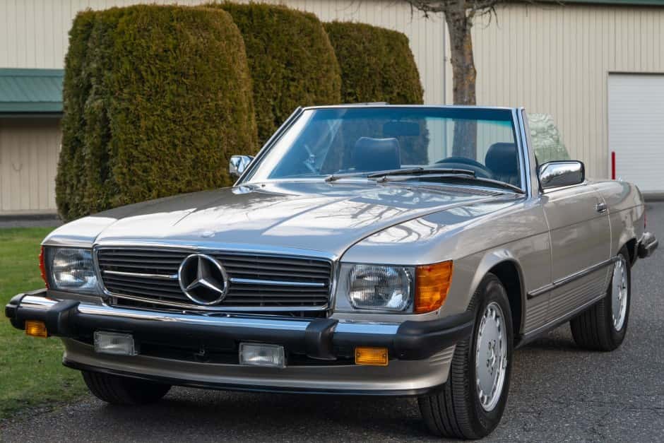 1989 Mercedes-Benz R107 SL sold for $24,500