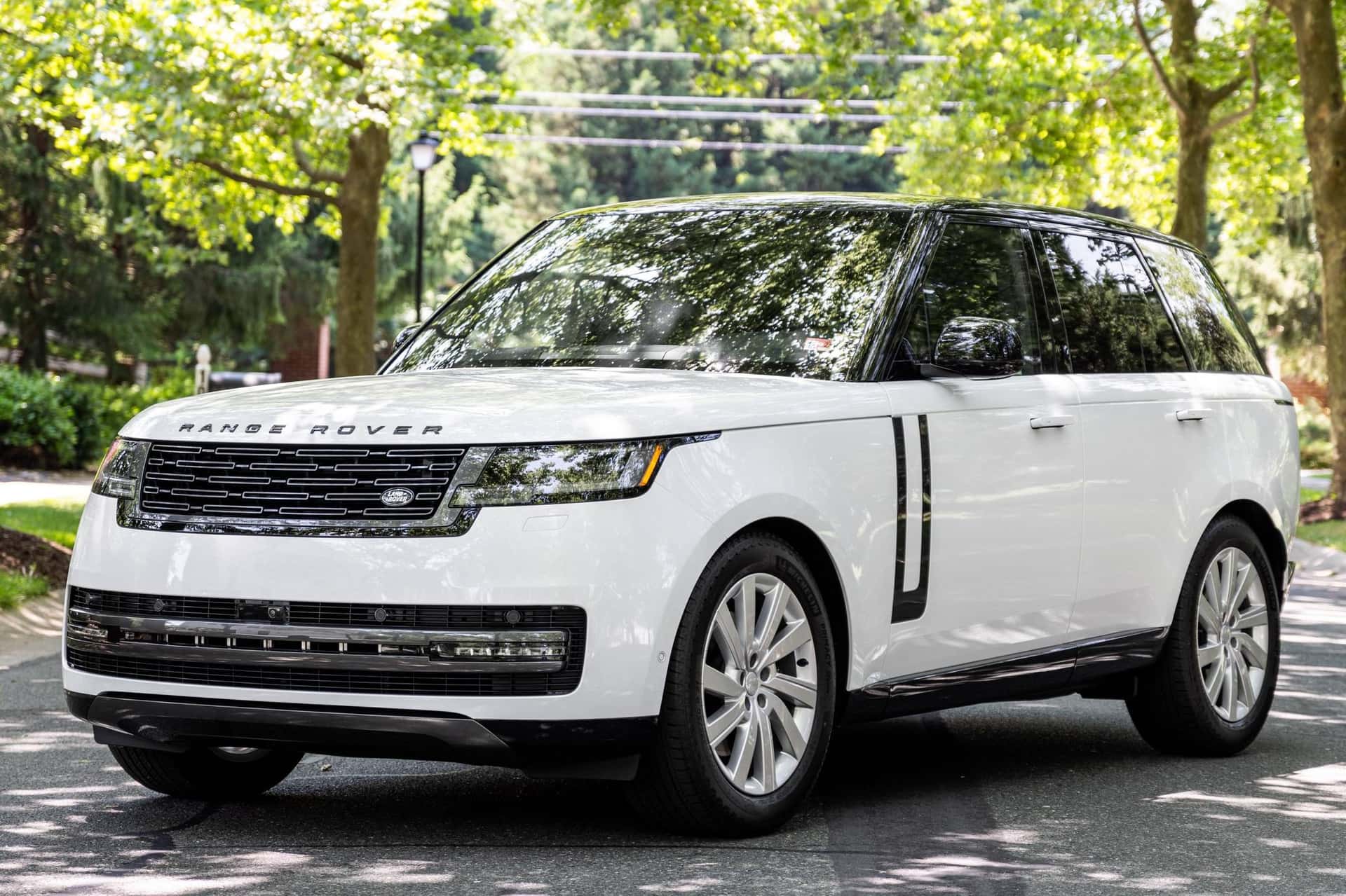 2024 Land Rover Range Rover sold for $117,500