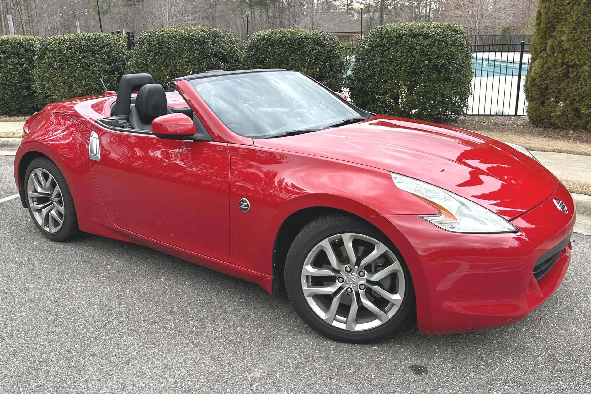2010 Nissan 370Z sold for $15,250