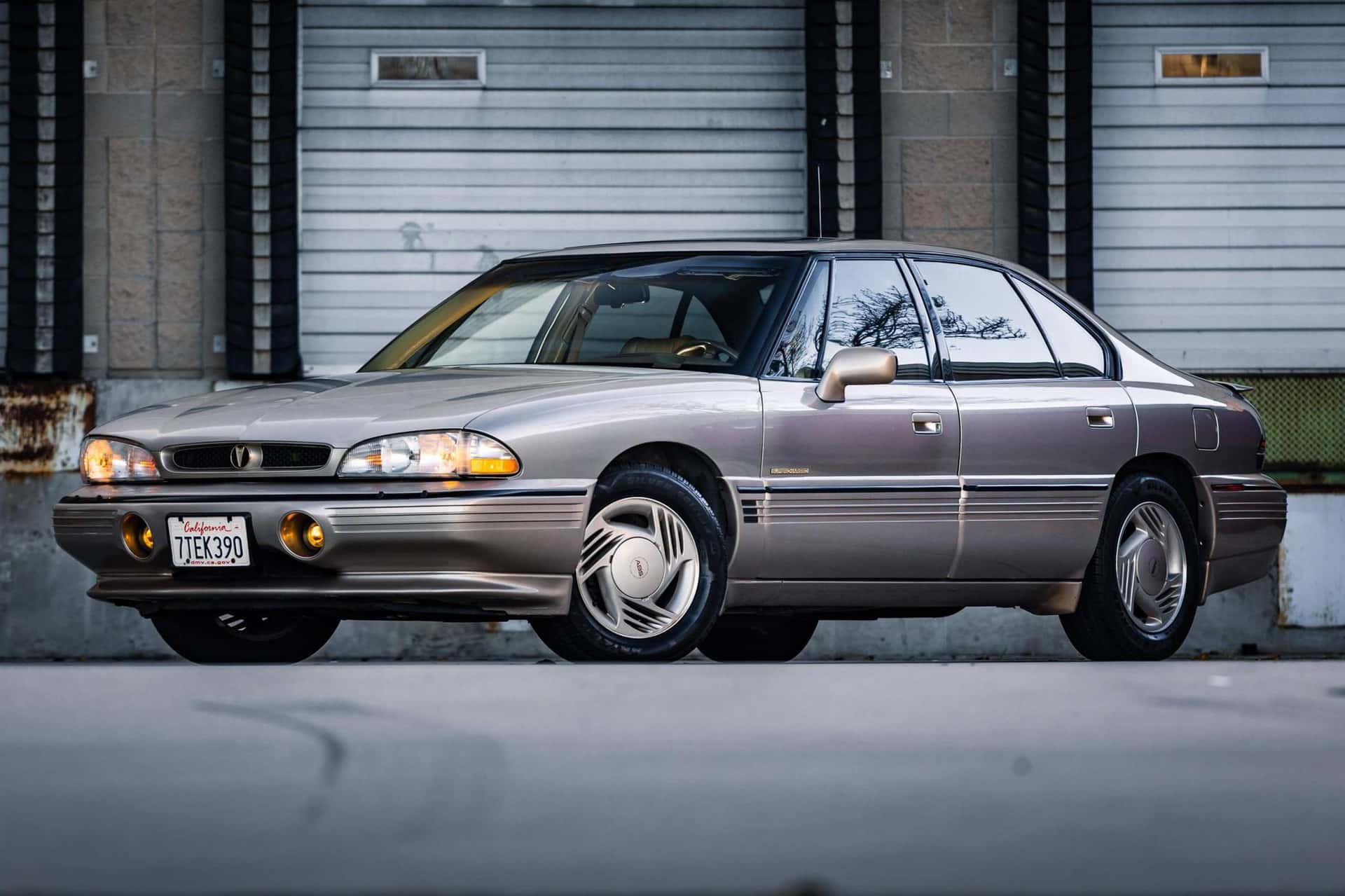 1993 Pontiac Bonneville sold for $5,800