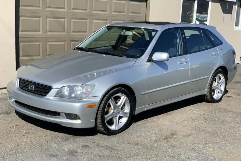 2004 Lexus IS sold for $19,000