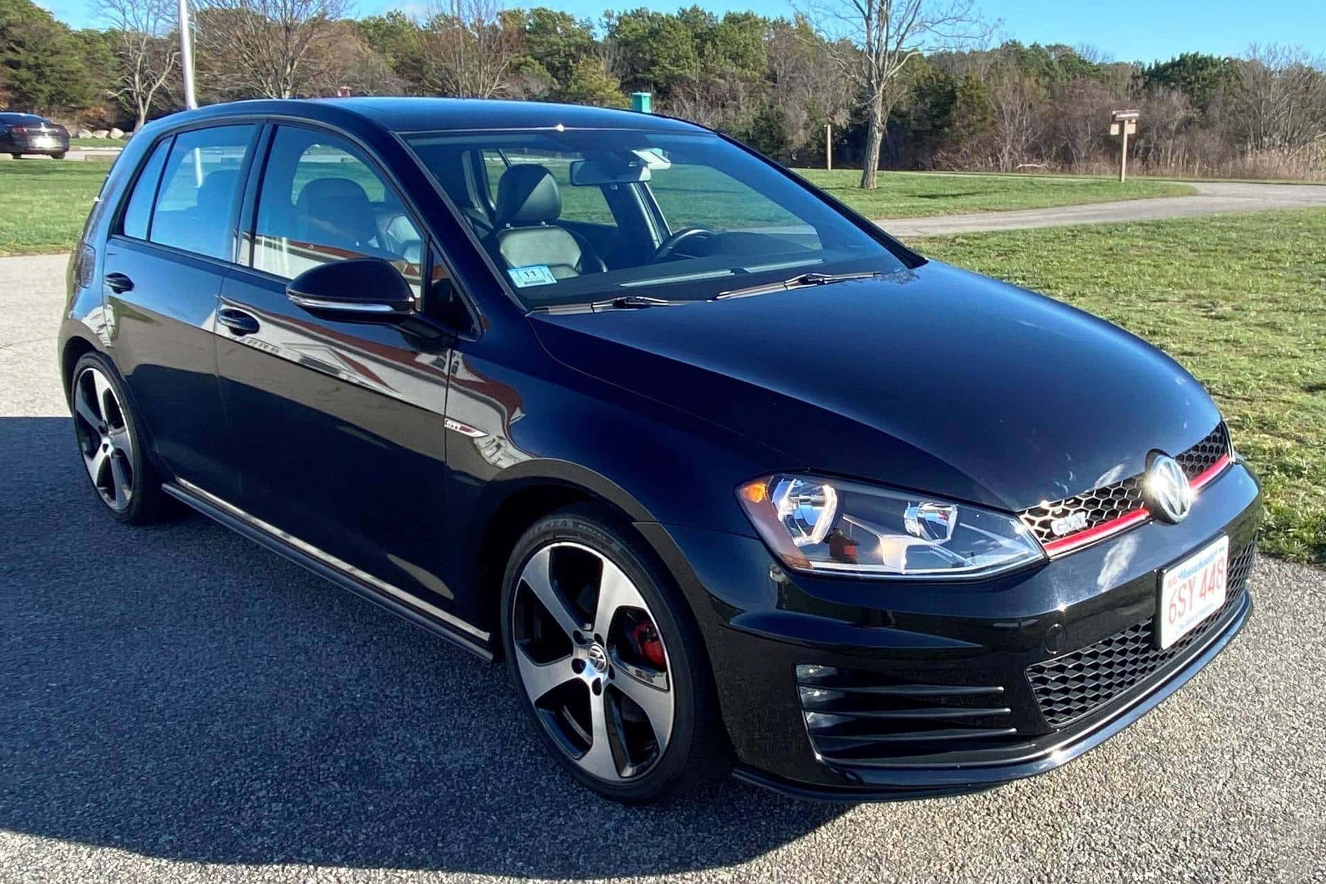 2015 Volkswagen Mk7 GTI sold for $13,777