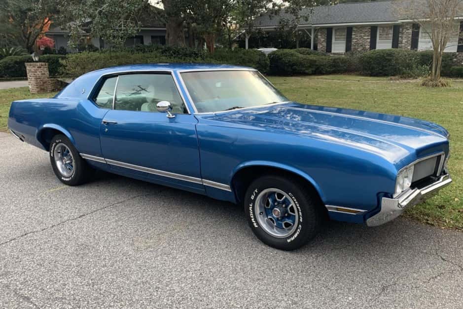 1970 Oldsmobile Cutlass sold for $12,750