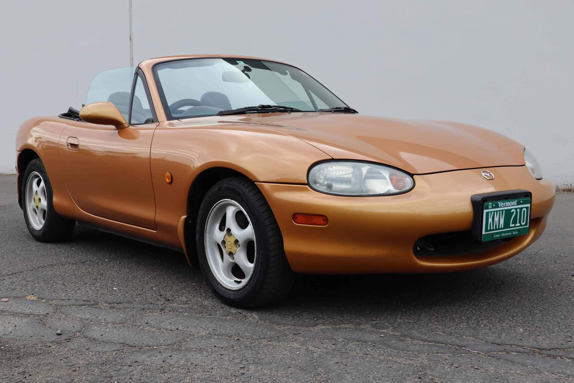 1998 Mazda NB Miata sold for $4,500