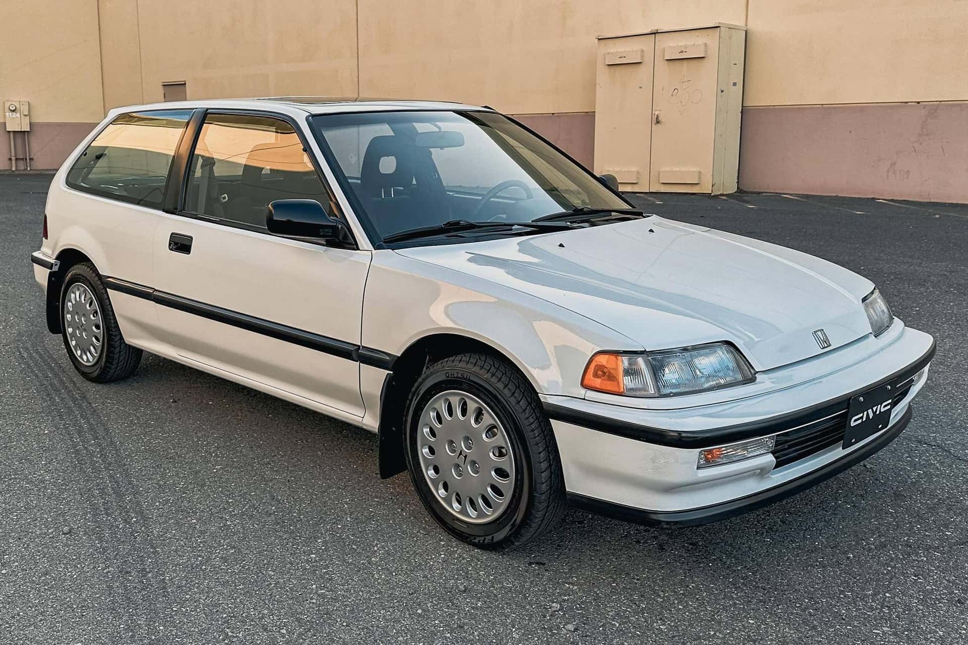 1990 Honda Civic sold for $9,000