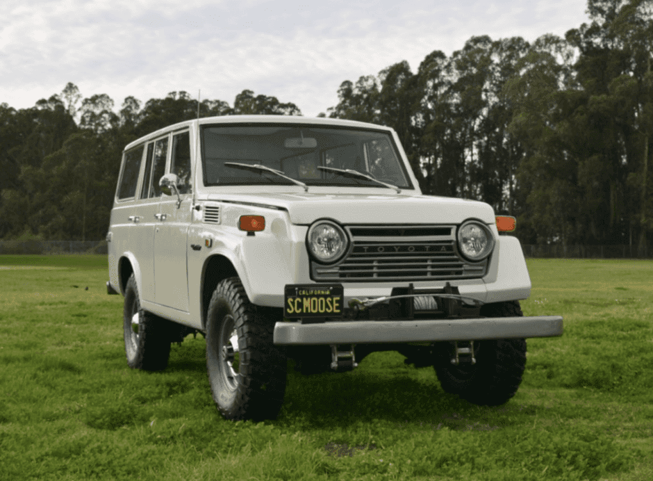 1974 Toyota Land Cruiser FJ55 sold for $31,000