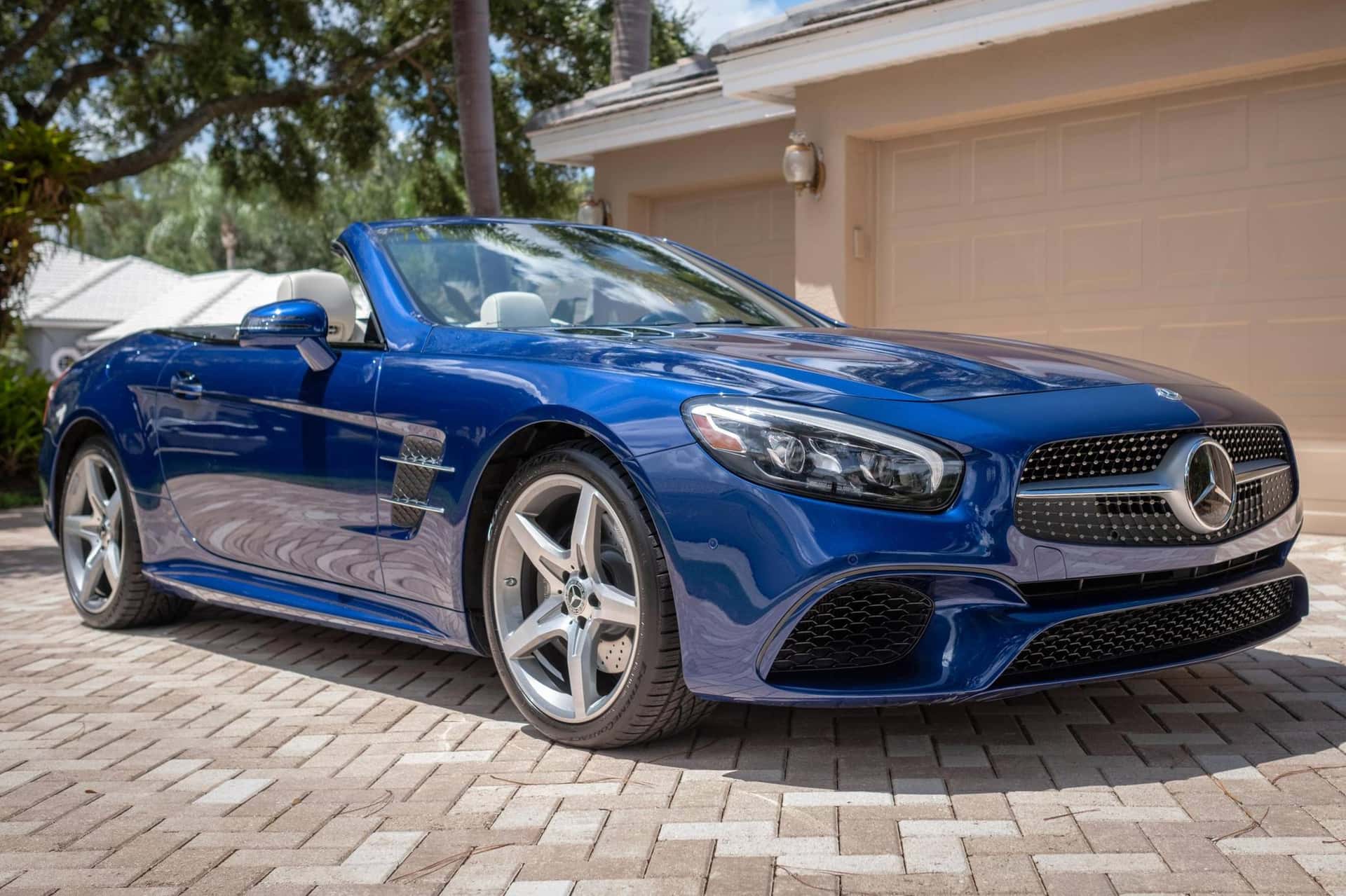 2018 Mercedes-Benz R231 SL sold for $51,150