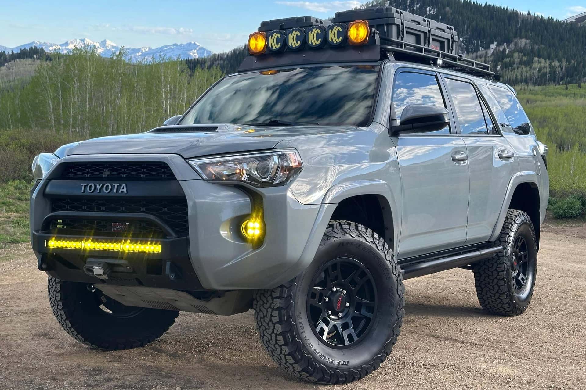 2017 Toyota 4Runner sold for $32,000