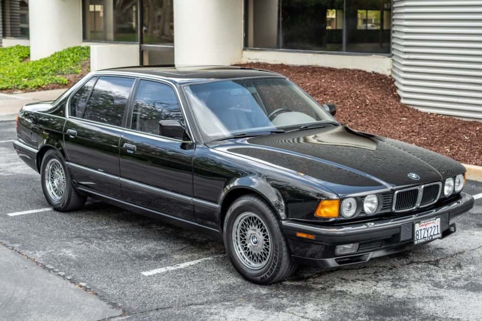 1993 BMW E32 7-Series sold for $16,249