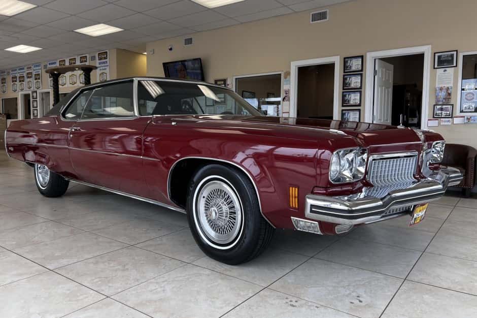 1973 Oldsmobile 98 sold for $20,250