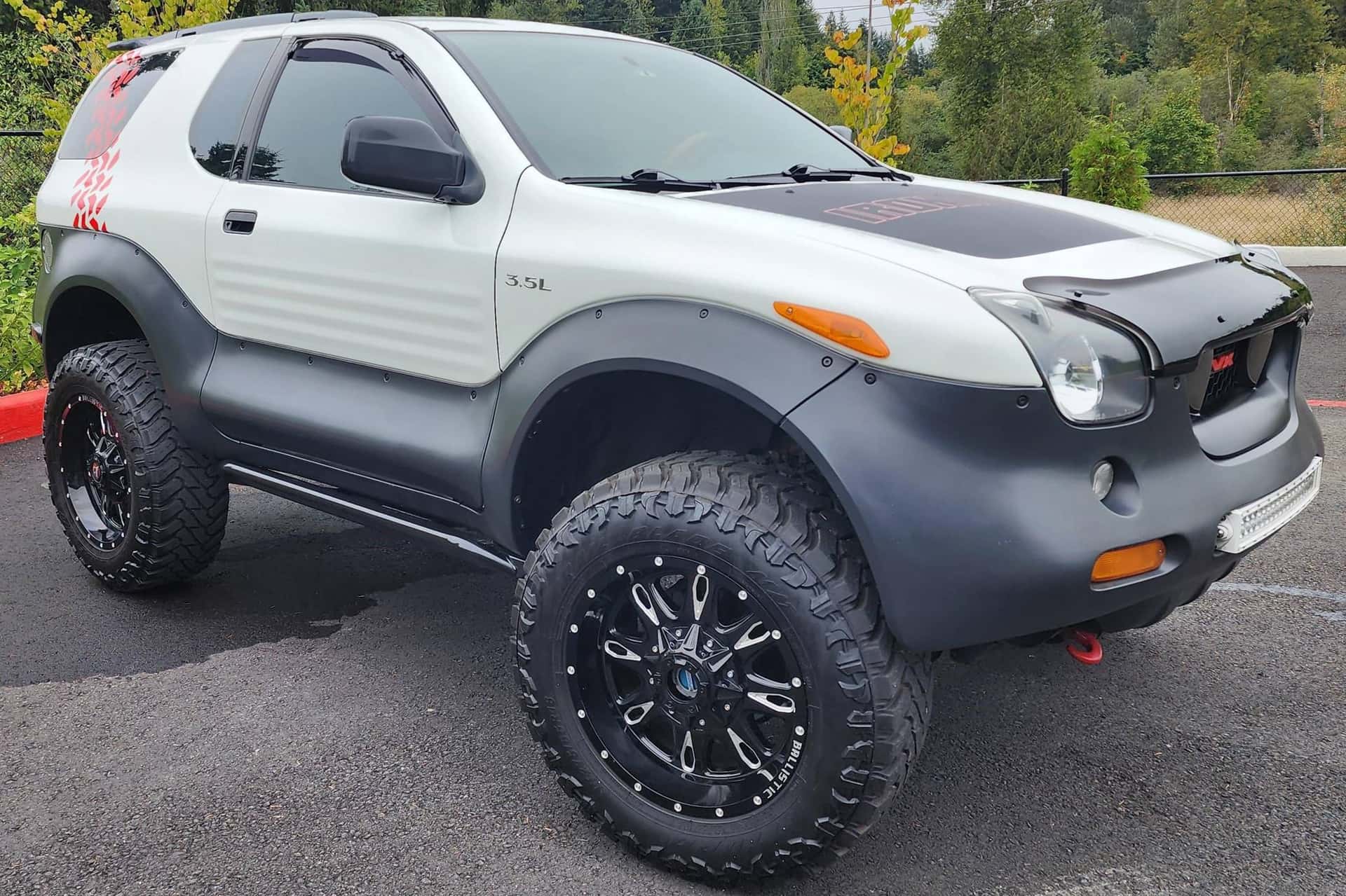 2001 Isuzu VehiCROSS sold for $11,800