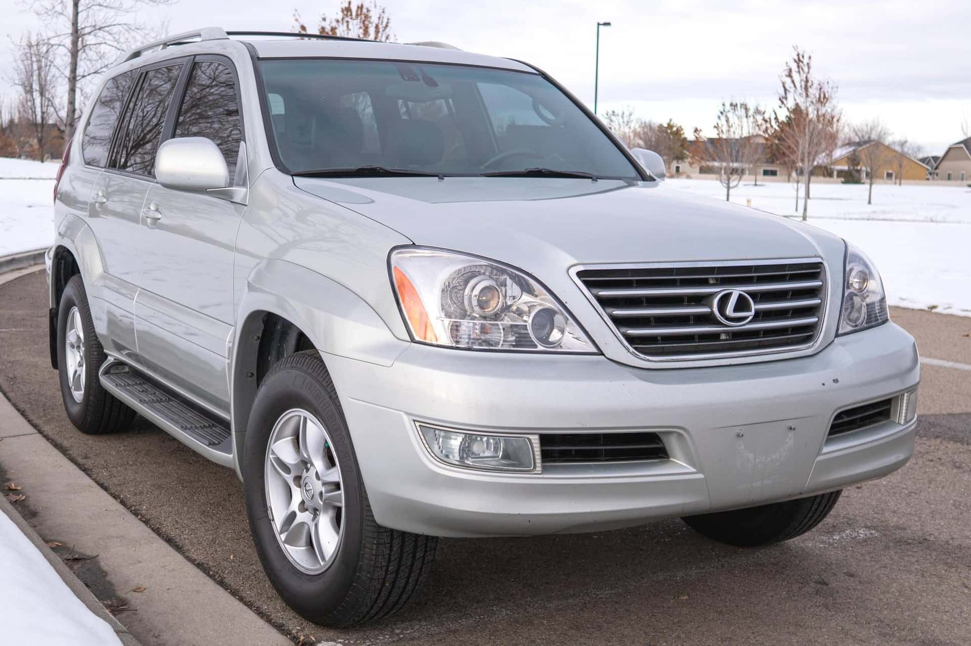 2004 Lexus GX sold for $8,282