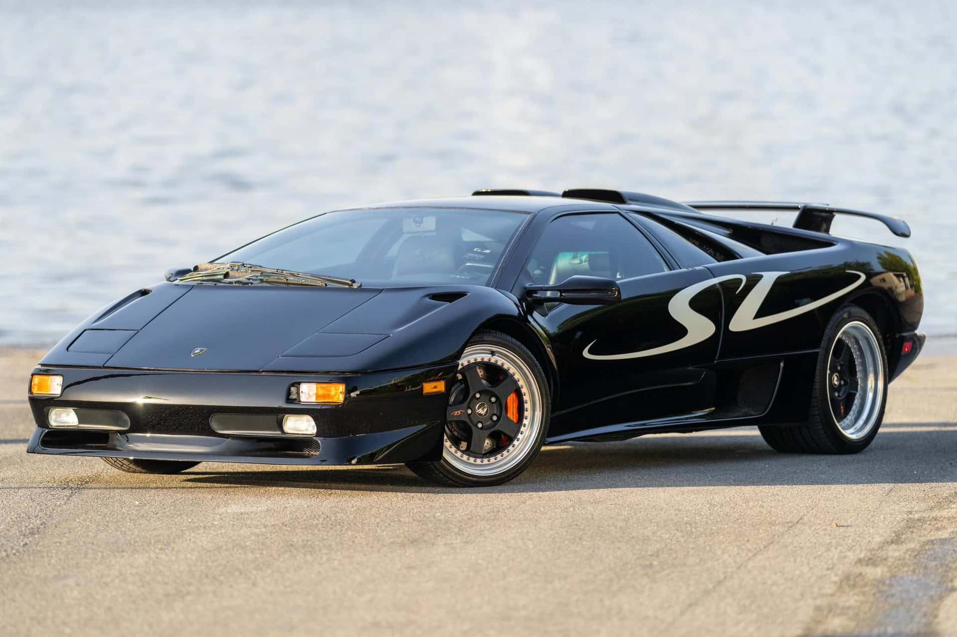 1998 Lamborghini Diablo sold for $310,000