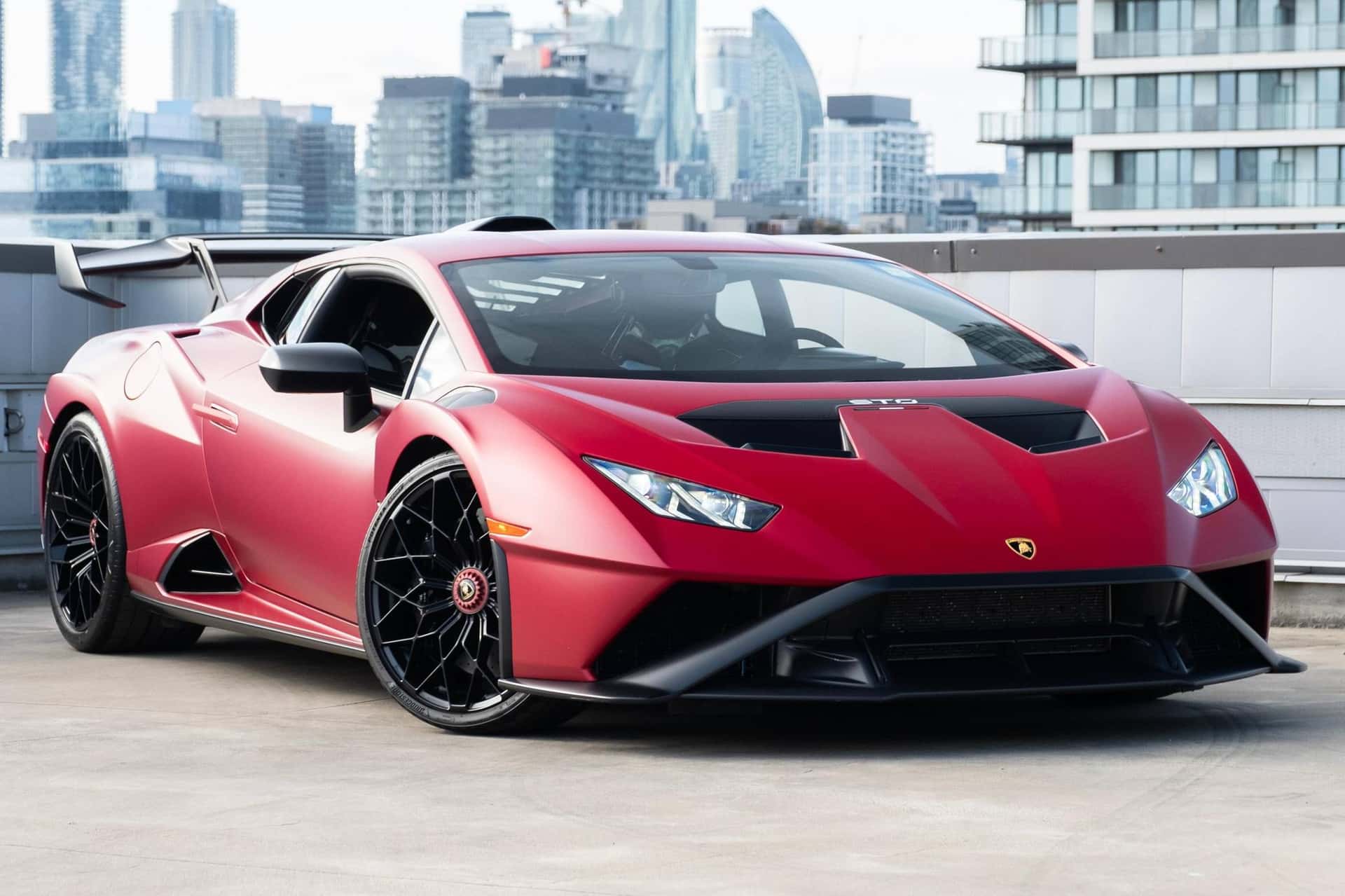 2021 Lamborghini Huracan sold for $244,444