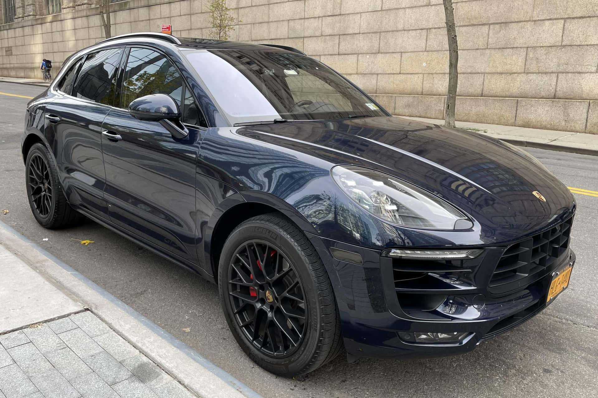 2017 Porsche Macan sold for $52,295