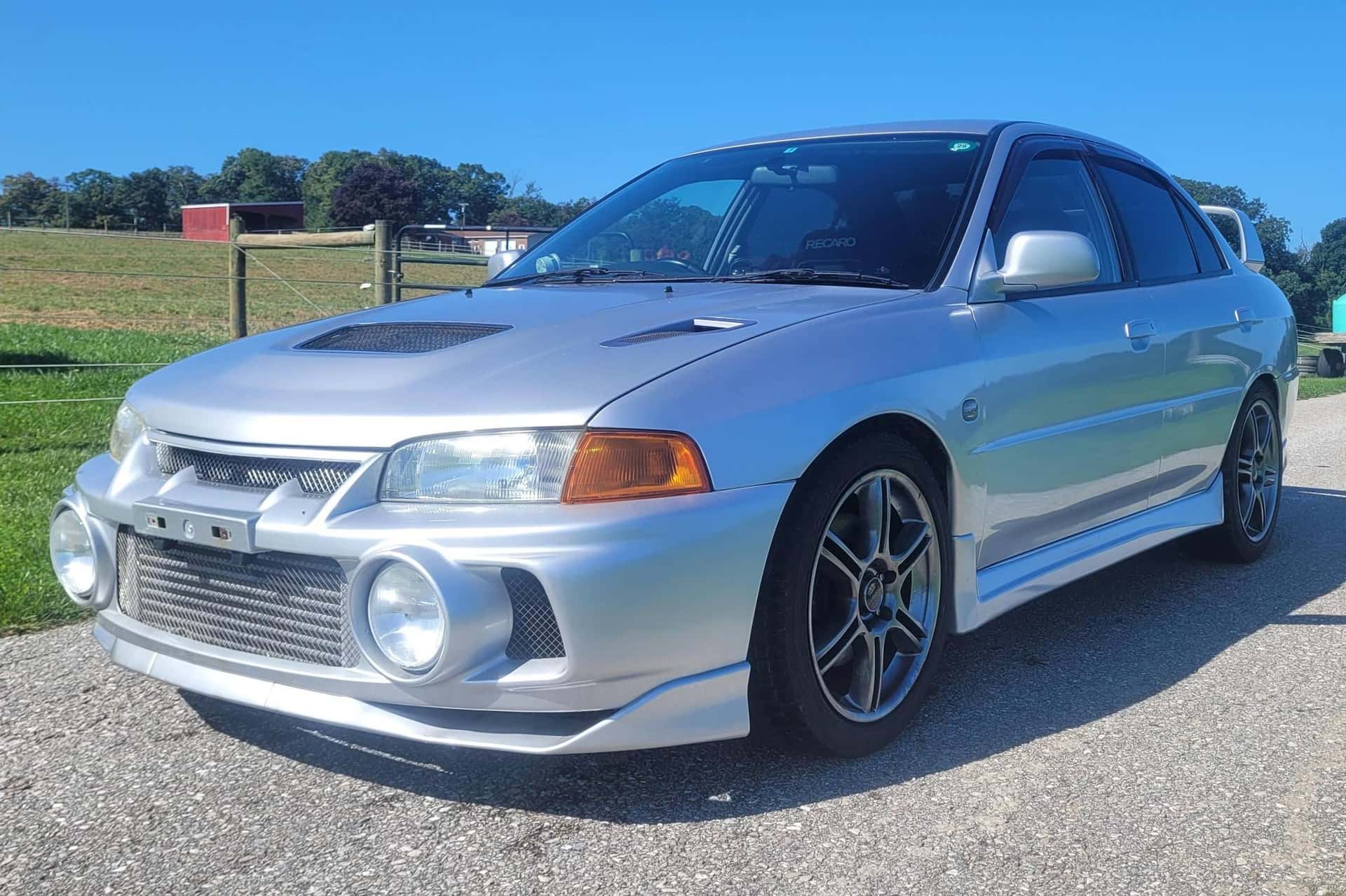 1997 Mitsubishi Lancer Evolution sold for $14,100