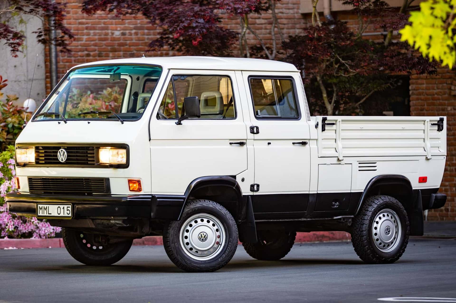 1989 Volkswagen Vanagon sold for $26,250