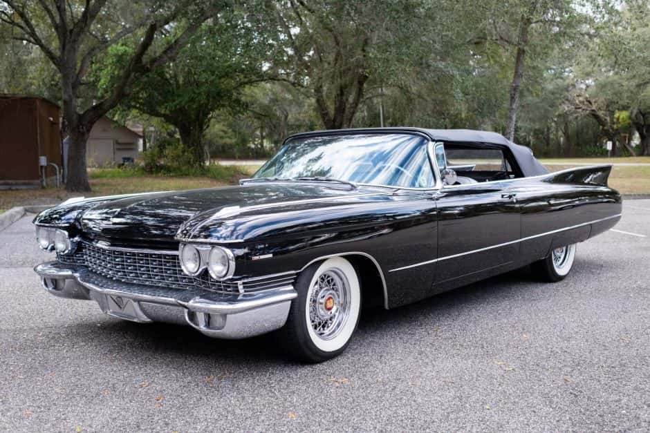 1960 Cadillac Series 62 sold for $88,000
