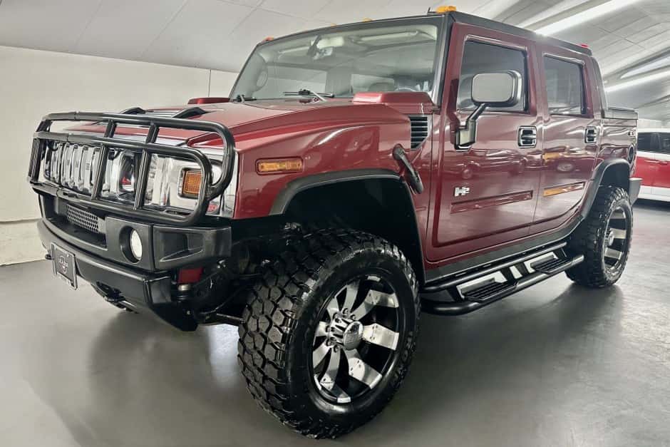 2005 Hummer H2 sold for $34,500