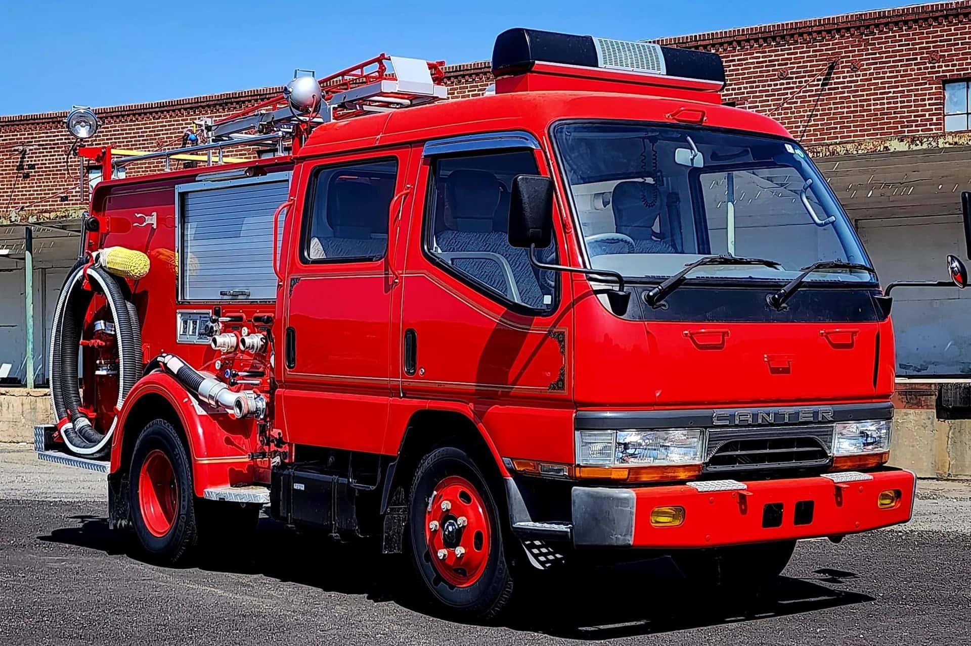 1994 Mitsubishi Canter sold for $17,000