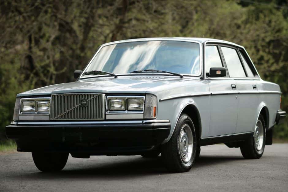 1985 Volvo 240 sold for $9,000