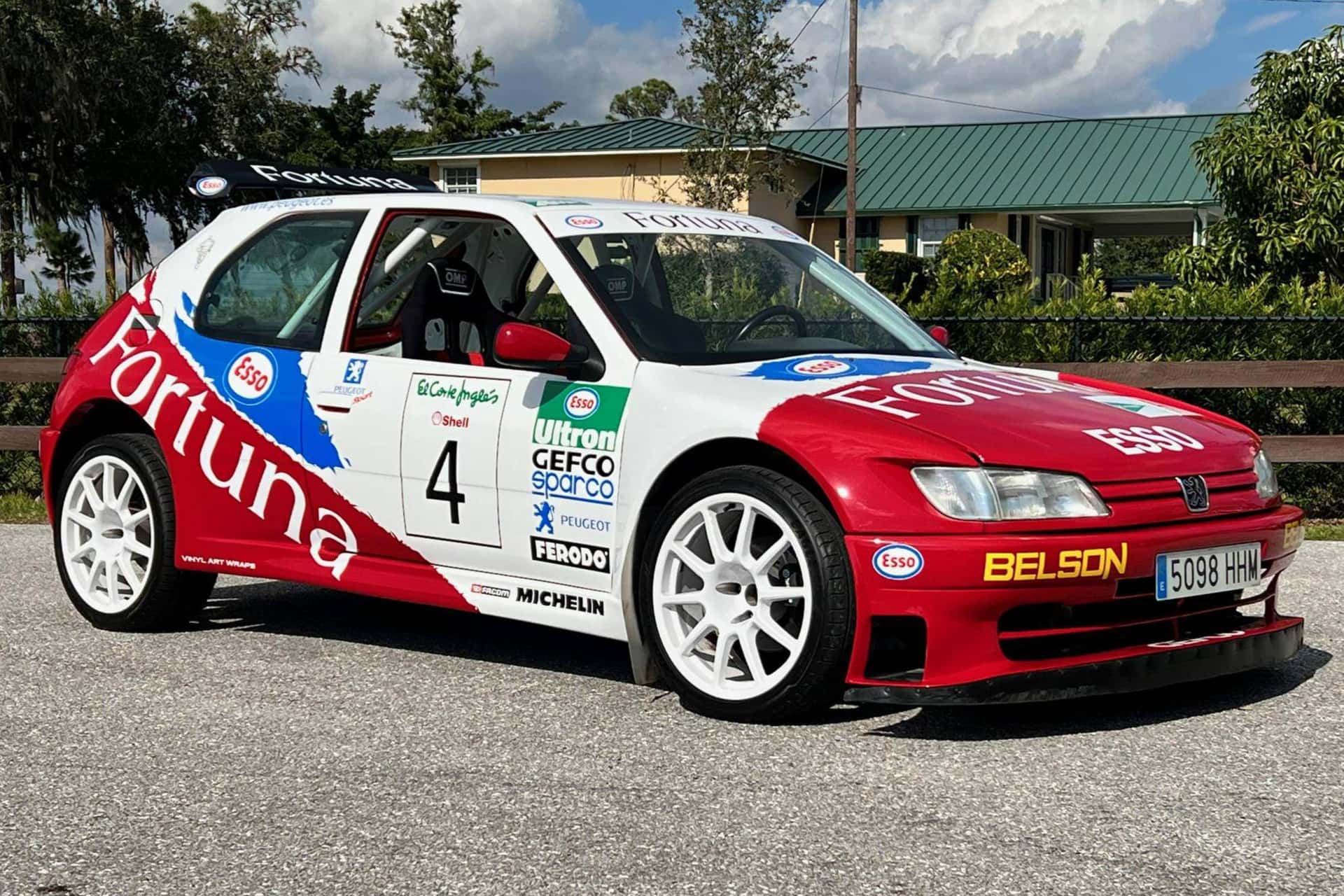 1995 Peugeot 306 sold for $15,555