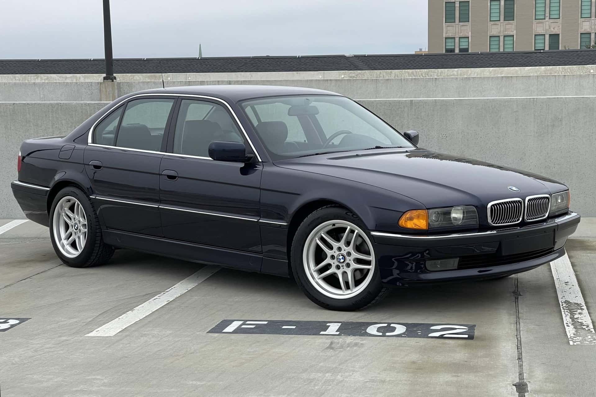1996 BMW 7 Series sold for $12,250