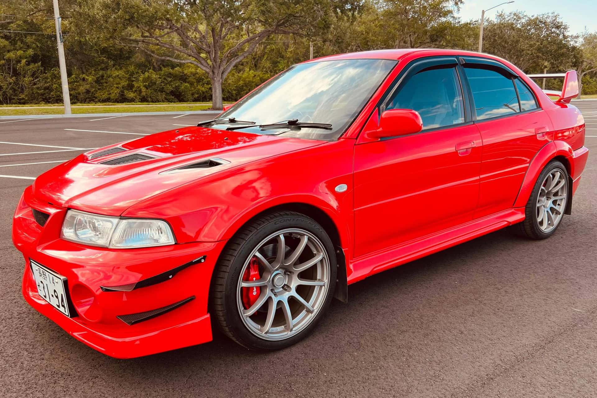 1996 Mitsubishi Lancer Evolution sold for $19,055