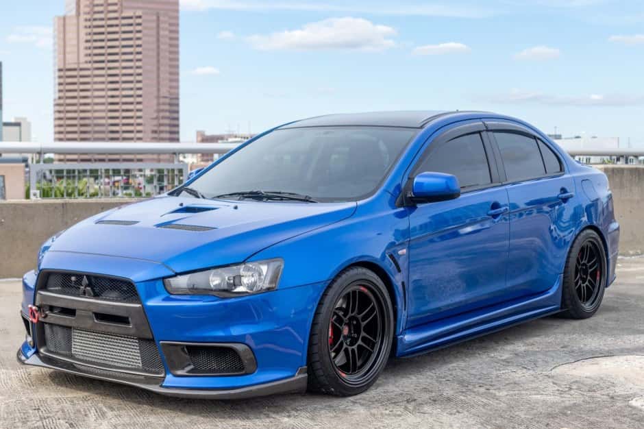 2012 Mitsubishi Lancer Evolution sold for $32,000