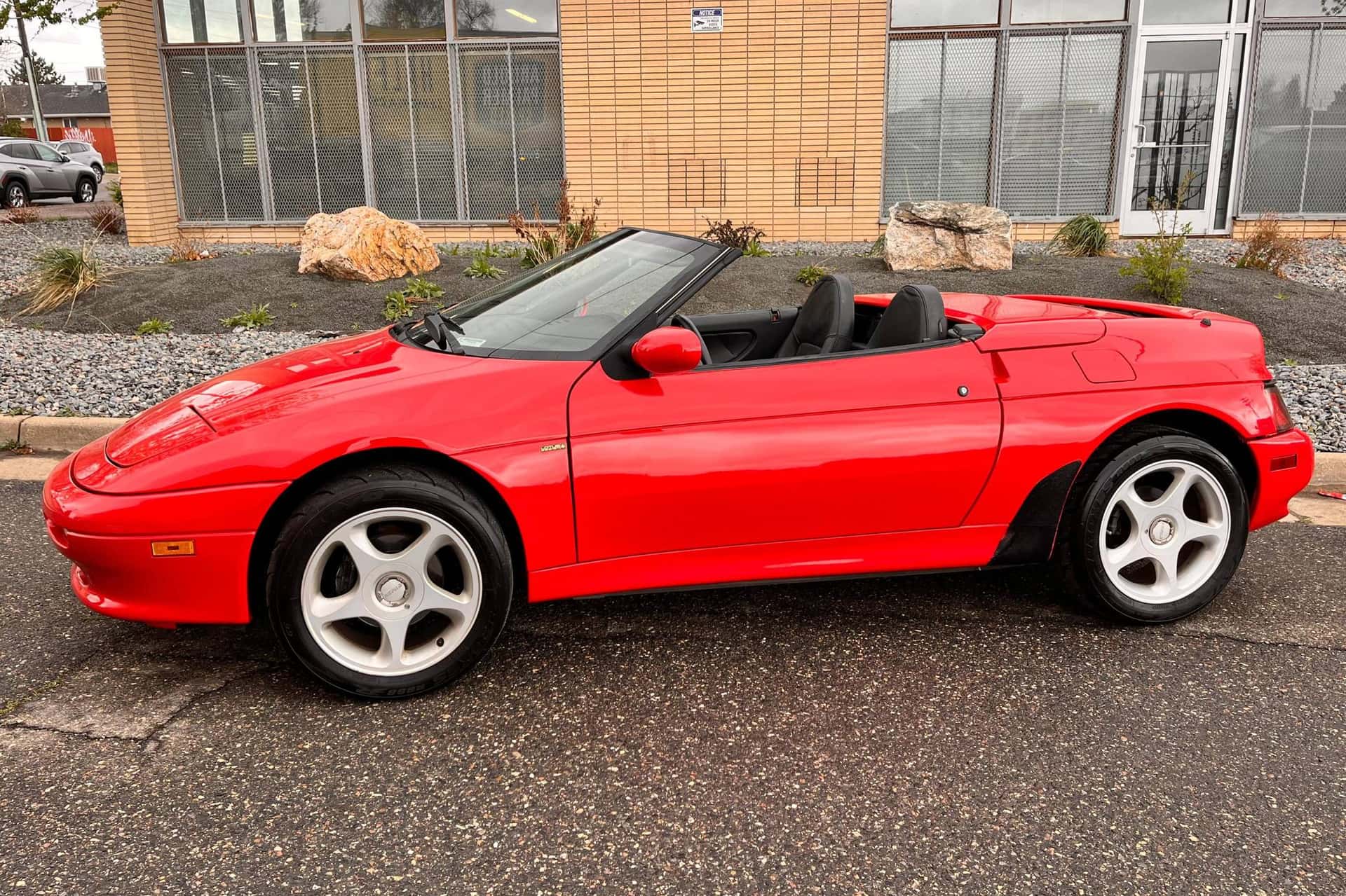 1991 Lotus Elan sold for $13,500