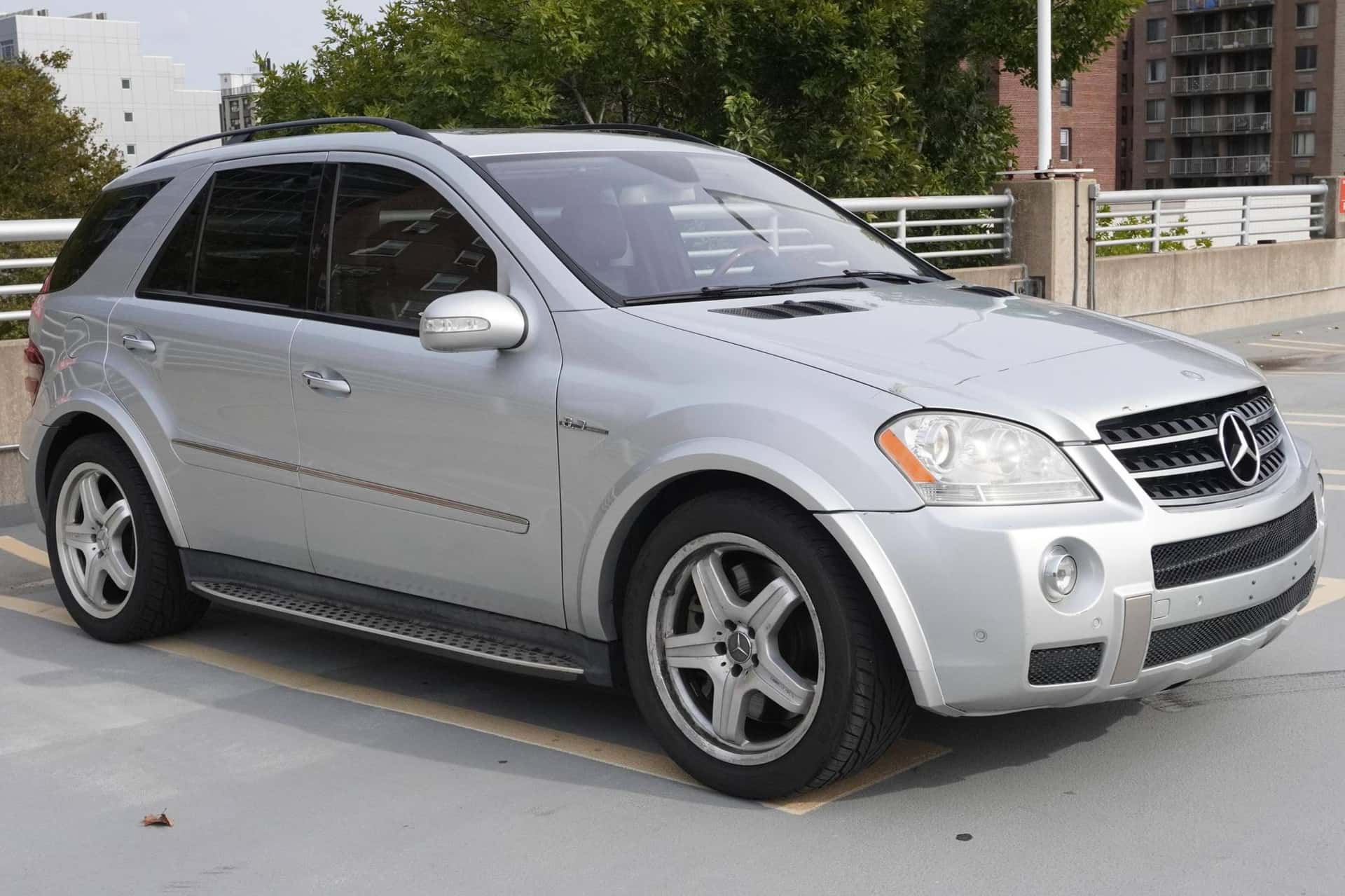 2007 Mercedes-Benz ML AMG sold for $8,900