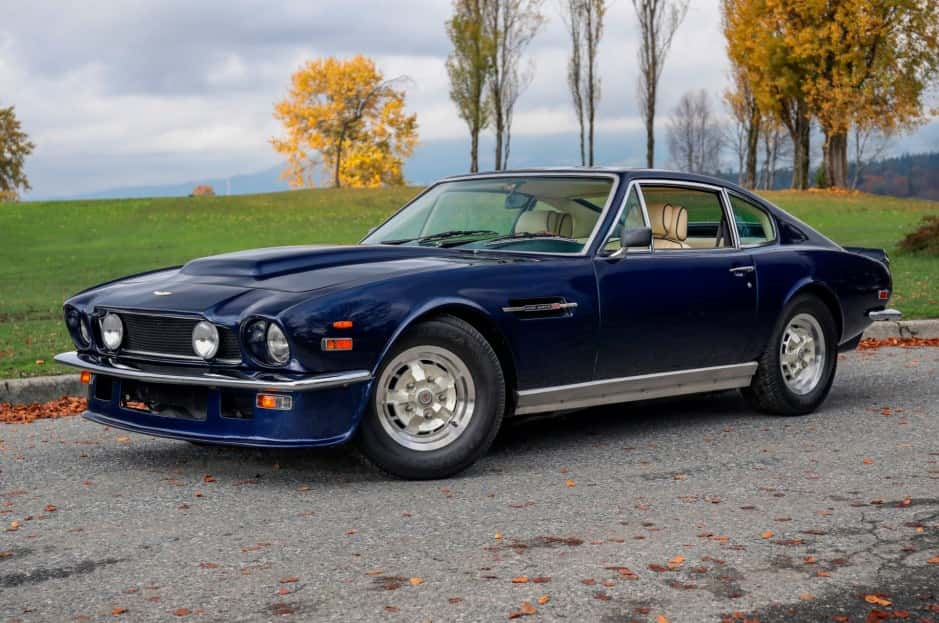 1978 Aston Martin V8 (1977-1989) sold for $81,000