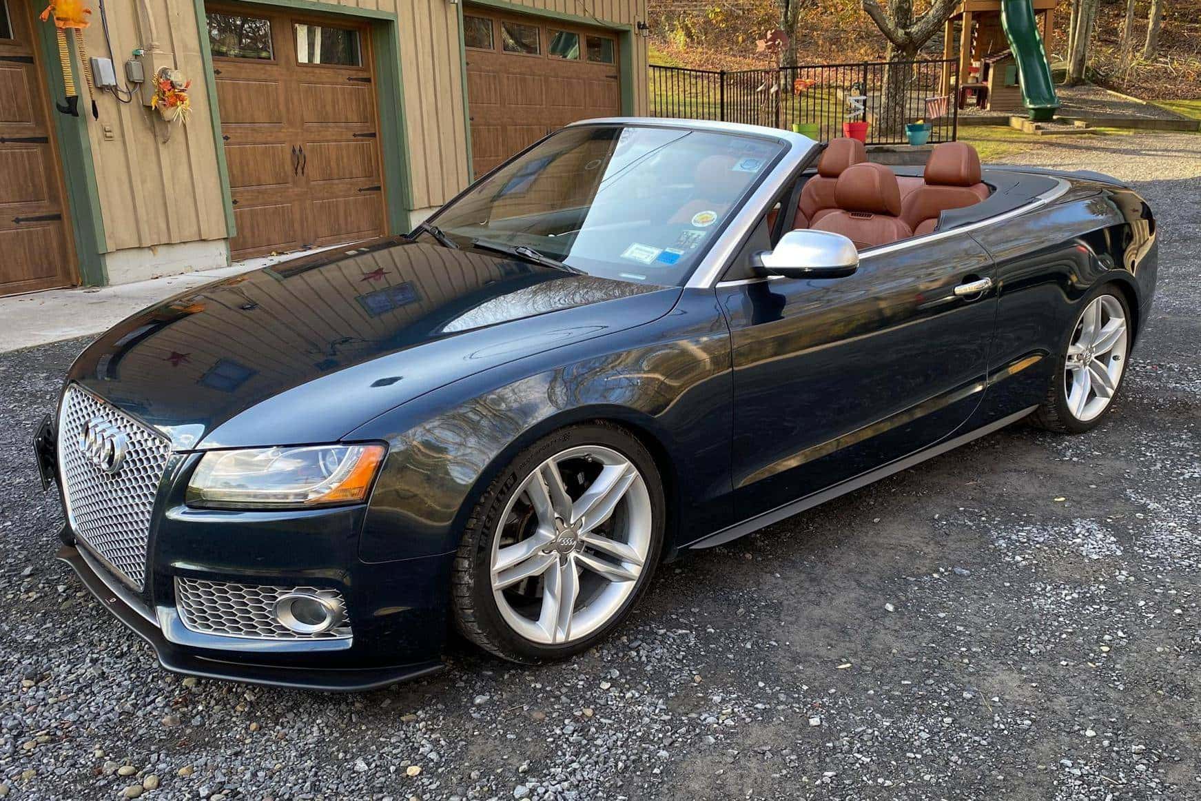 2011 Audi S5 sold for $16,600