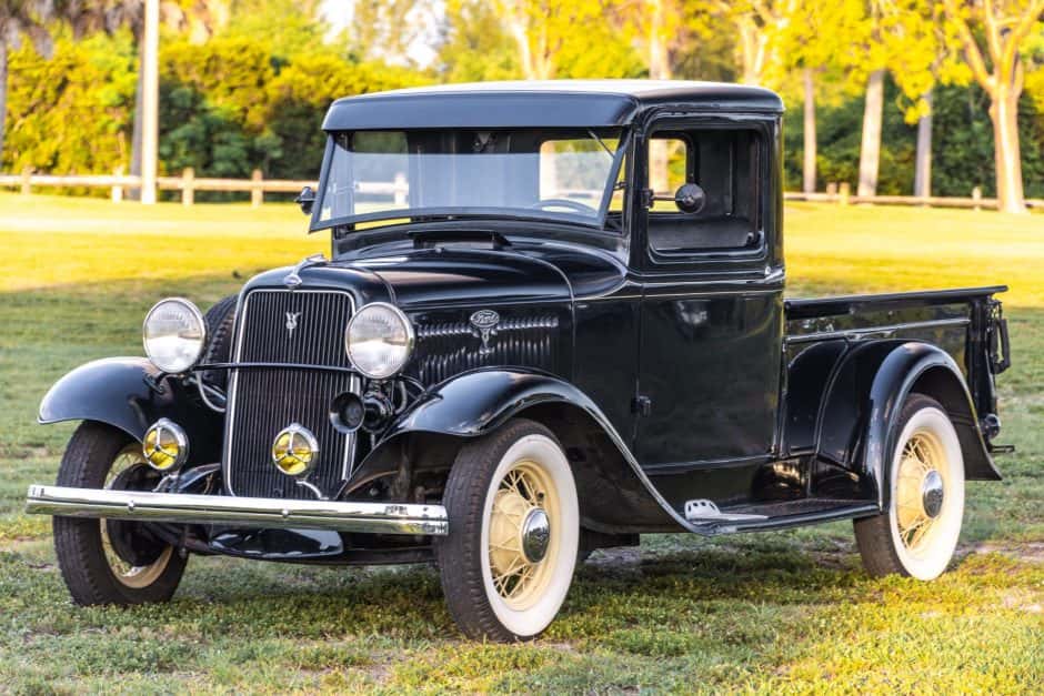 1934 Ford Pickup 1932-1934 & sold for $26,000