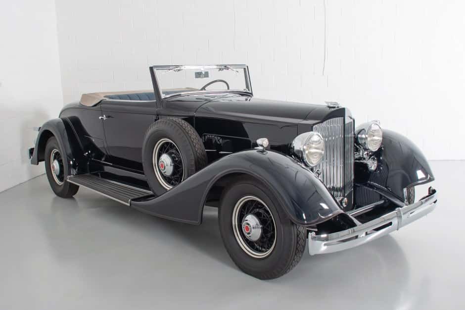 1934 Packard Eight sold for $230,000