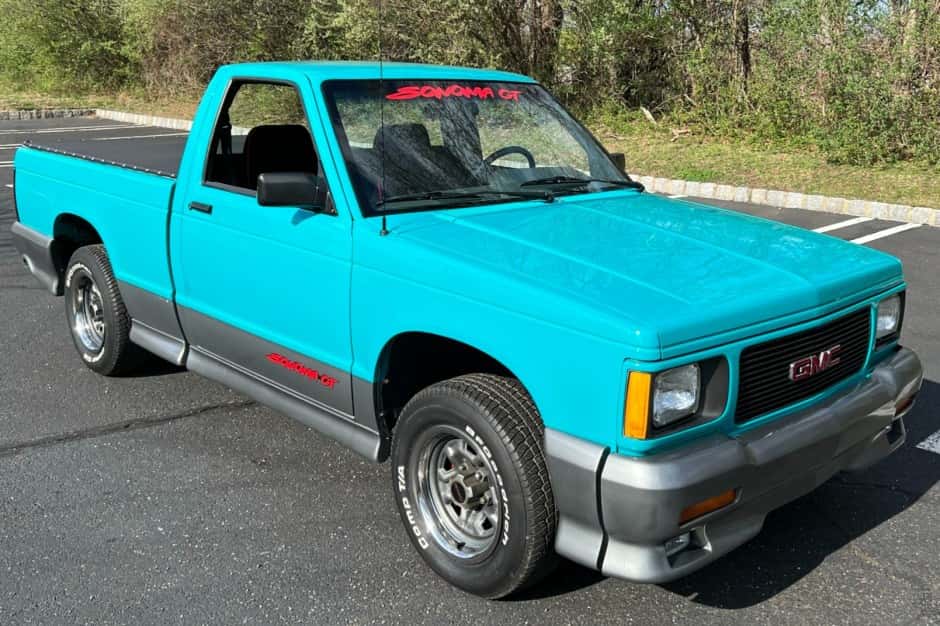 1992 GMC  sold for $22,500