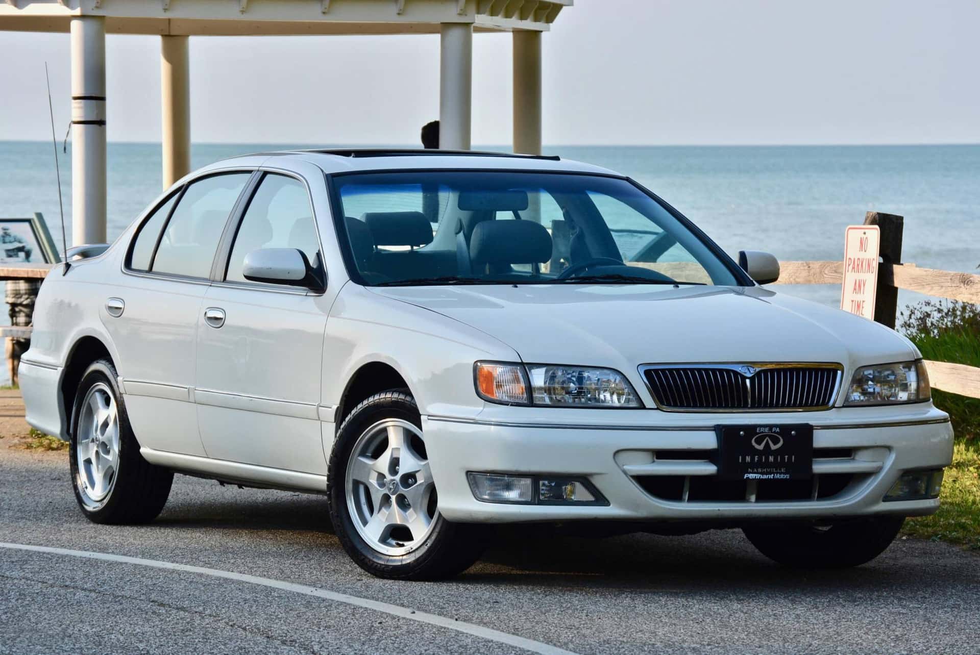1999 Infiniti I30 sold for $4,600