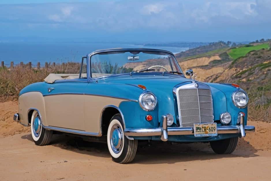 1960 Mercedes-Benz Ponton sold for $96,500
