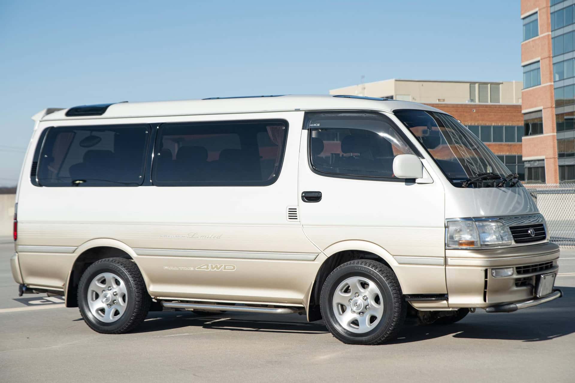 1993 Toyota HiAce sold for $18,150