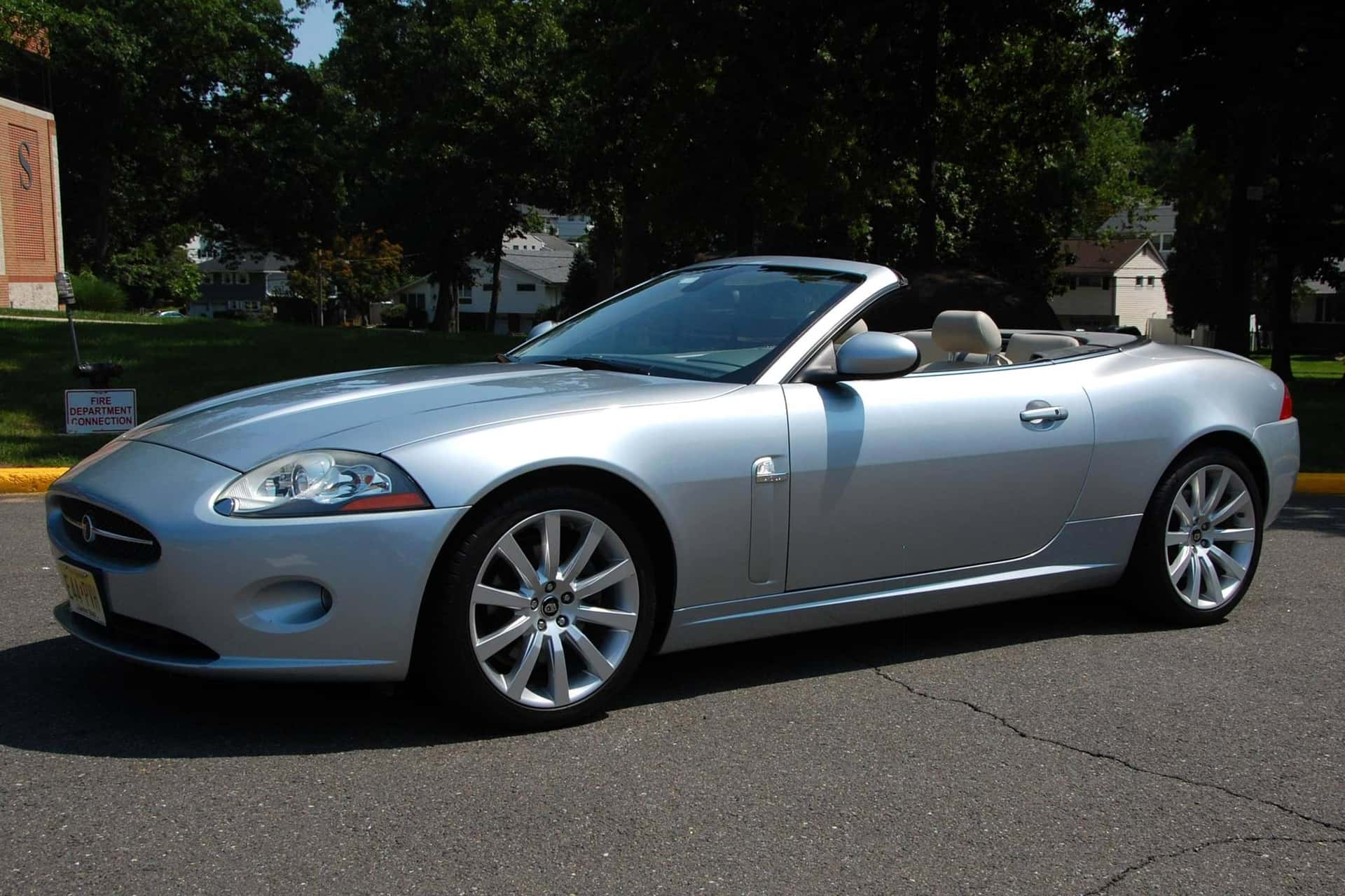 2007 Jaguar XK sold for $15,516