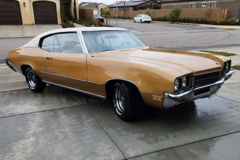 1972 Buick Skylark sold for $16,500