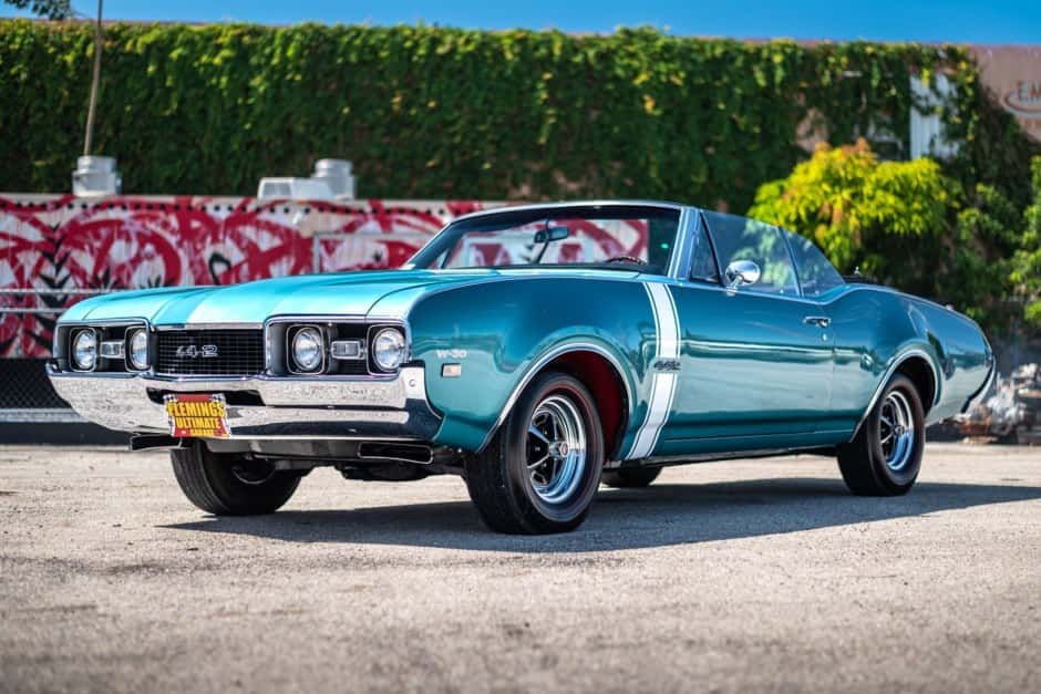 1968 Oldsmobile 442 sold for $55,500