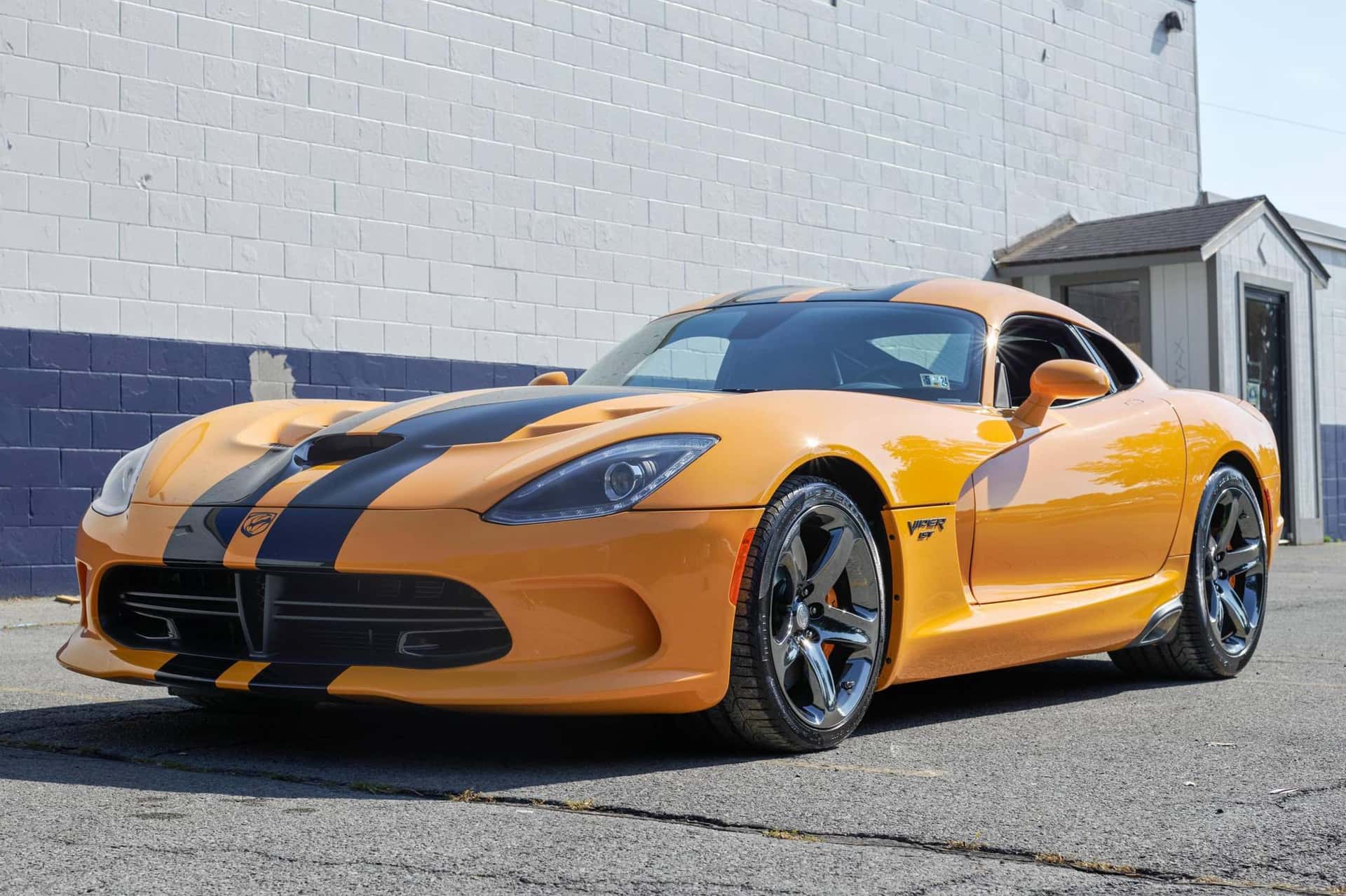 2017 Dodge Viper sold for $112,000