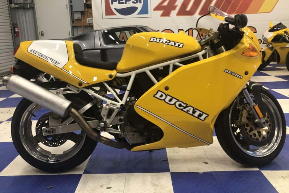 1993 Ducati 750, 800, 900, & 1000 Supersport (1988-2007) sold for $9,100