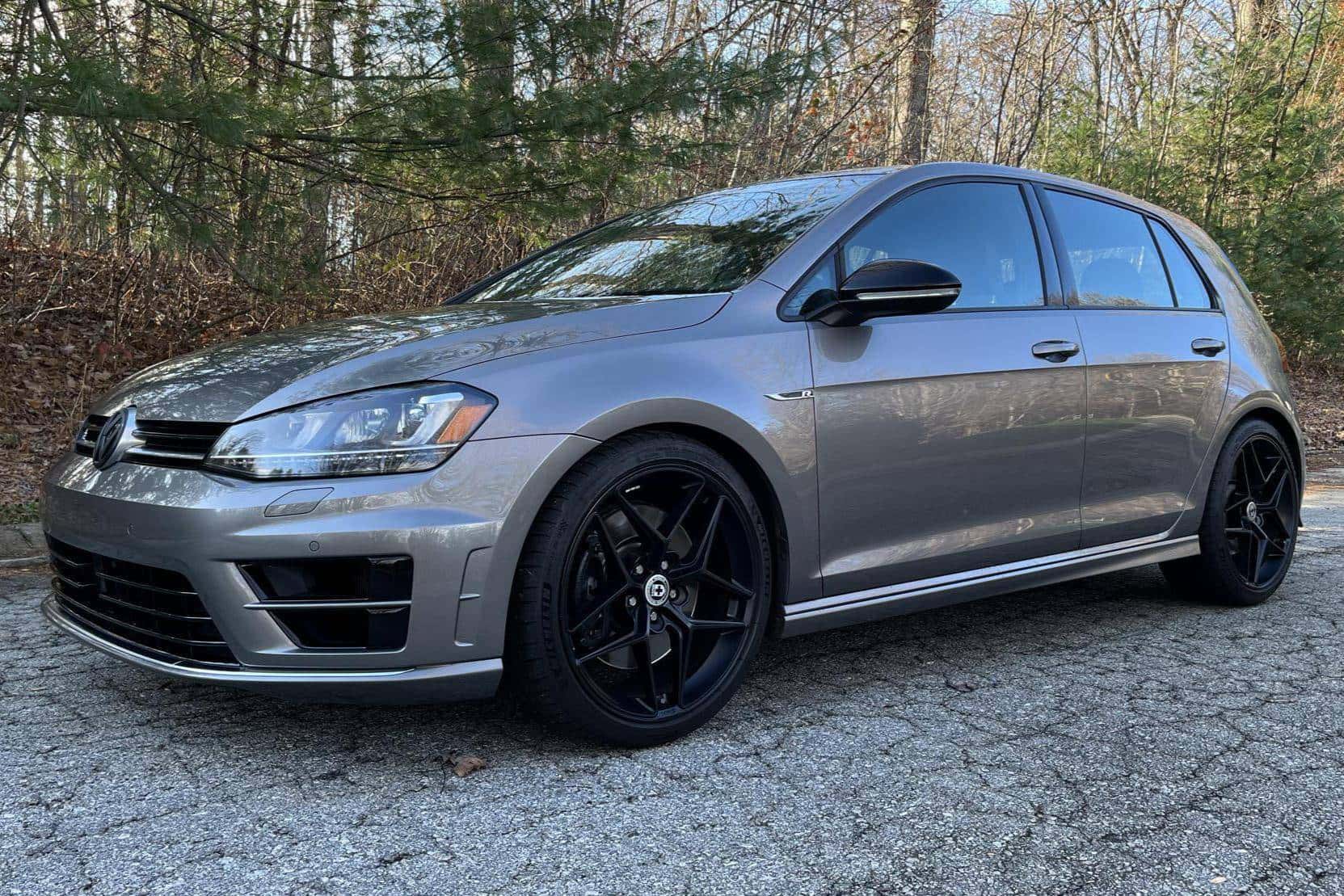 2016 Volkswagen Golf R sold for $28,069