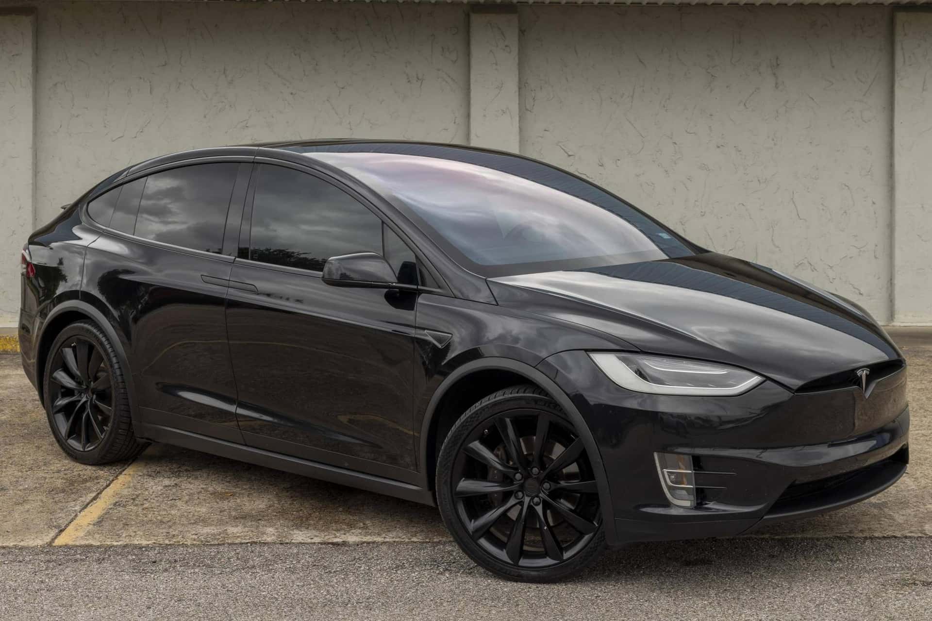 2016 Tesla Model X sold for $30,000