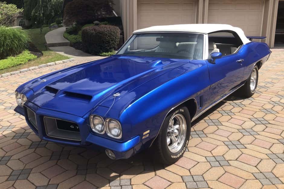 1972 Pontiac GTO sold for $23,750